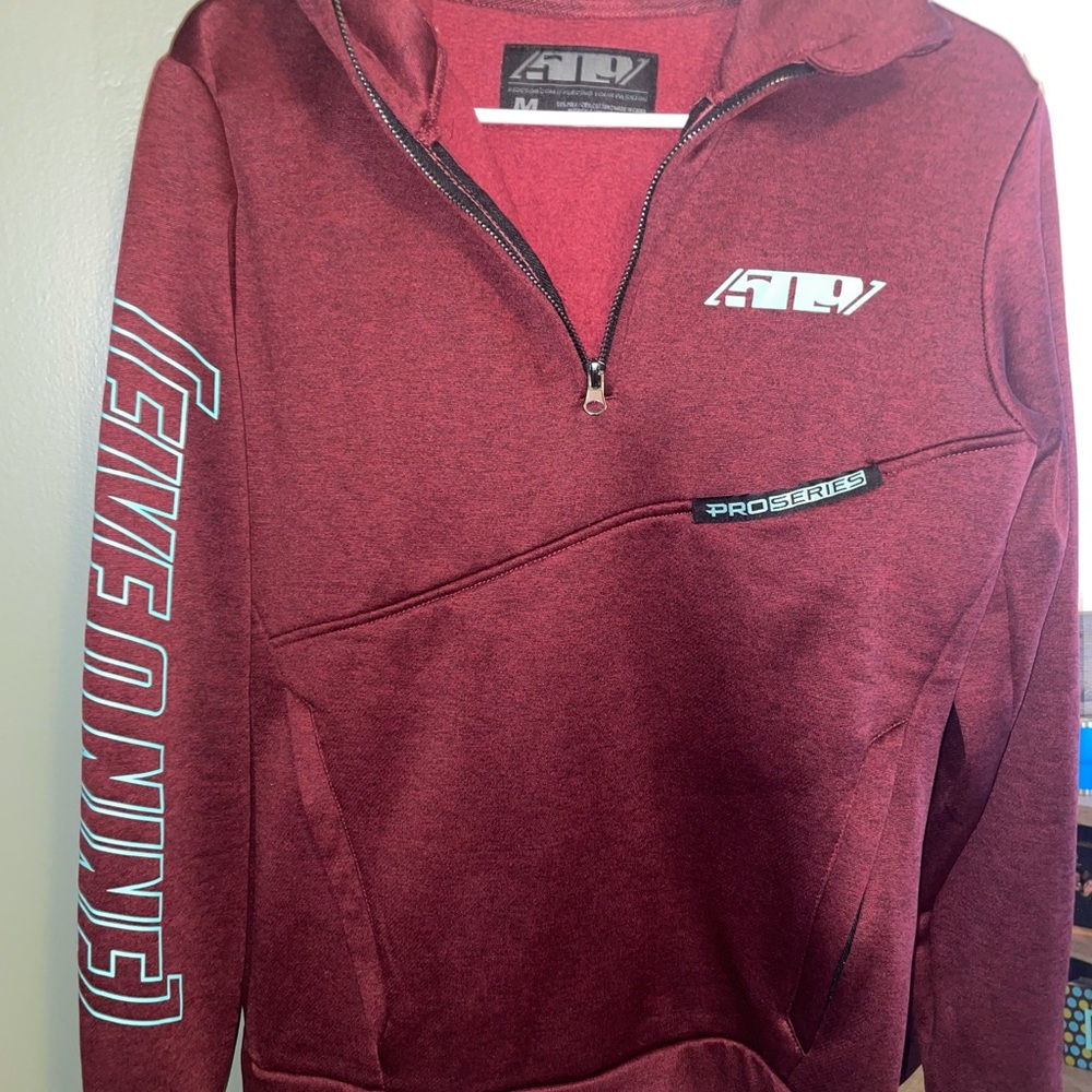 NWOT Women’s 509 half zip sweatshirt